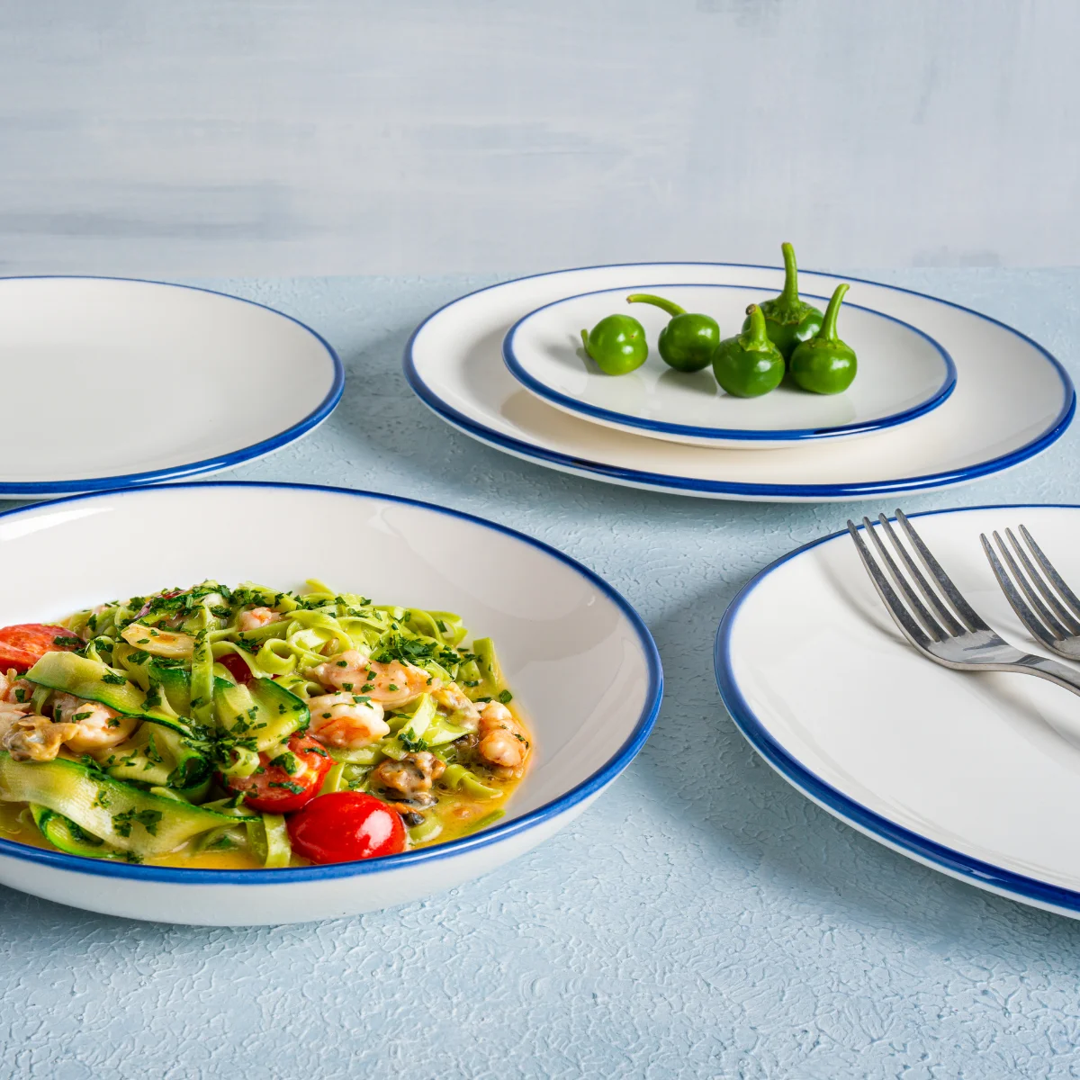 Bonna LNEMAGRM30DZ Linea Blue Gourmet 30 cm Düz Tabak Bonna LNEMAGRM30DZ Linea Blue Gourmet 30 cm Düz Tabak