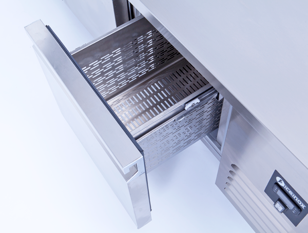 Iceinox Tezgah Tip Gn Buzdolapları - 3 Kapılı 200x60x85 cm ( CTS 440 CR )