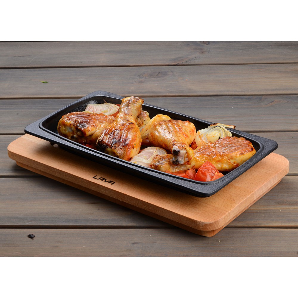 Lava Döküm Servis Tabağı ve Ahşap Altlık. Siyah Renk. 30x15cm. ( LV ECO ST 3015 K4 ) Lava Döküm Servis Tabağı ve Ahşap Altlık. Siyah Renk. 30x15cm. ( LV ECO ST 3015 K4 )