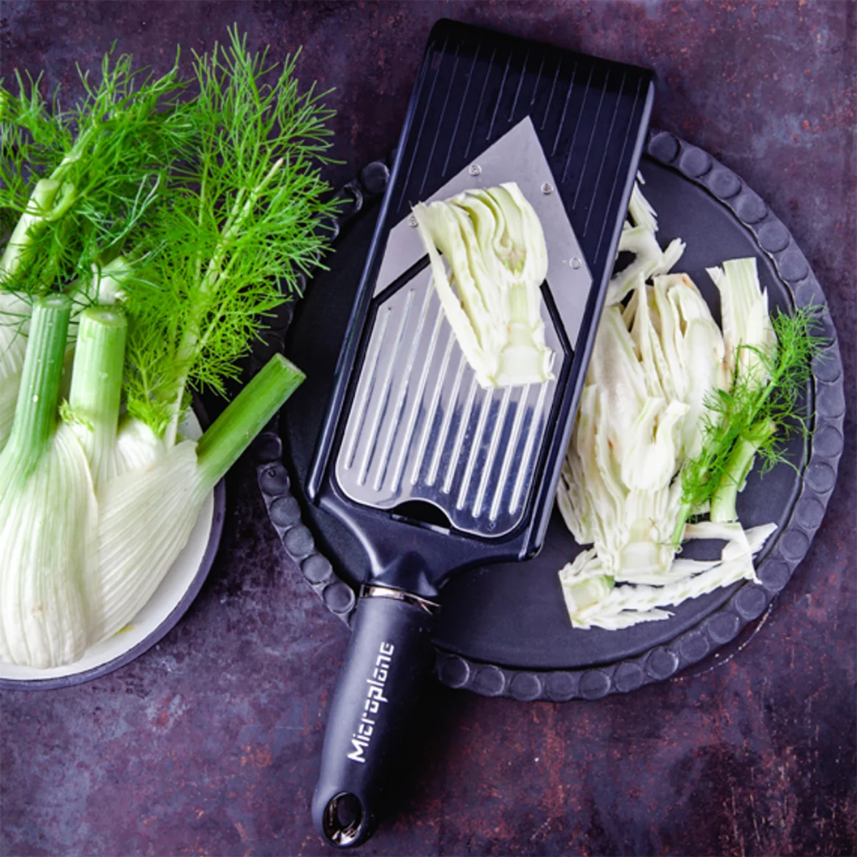 Microplane Jülyen Özellikli V Doğrayıcı Microplane Jülyen Özellikli V Doğrayıcı