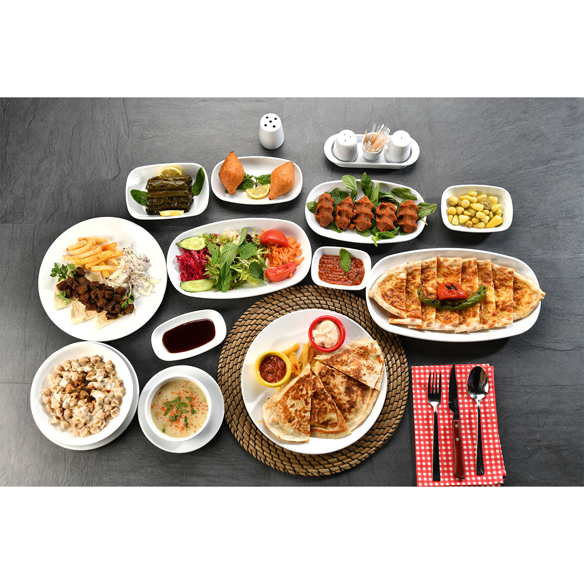 Tuva Therm International melamin 12 cm Kare Kayık Tabak Tuva Therm International melamin 12 cm Kare Kayık Tabak