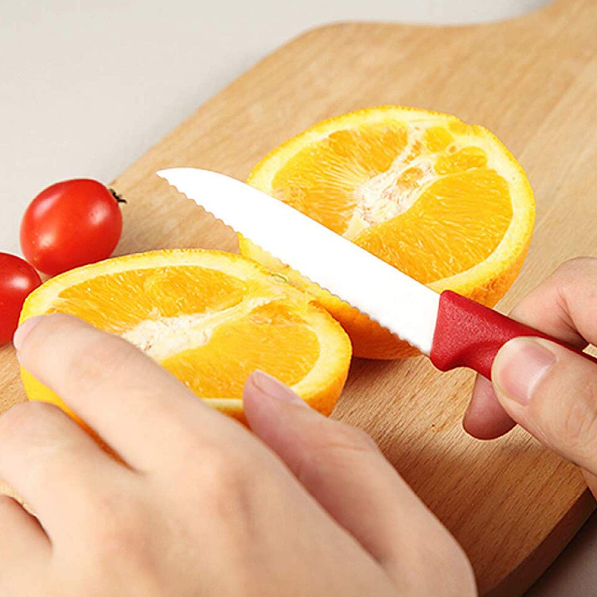 Victorinox Soyma Bıçağı 8cm Testere Ağızlı SwissClassic Kırmızı (VT 6.7431) Victorinox Soyma Bıçağı 8cm Testere Ağızlı SwissClassic Kırmızı (VT 6.7431)