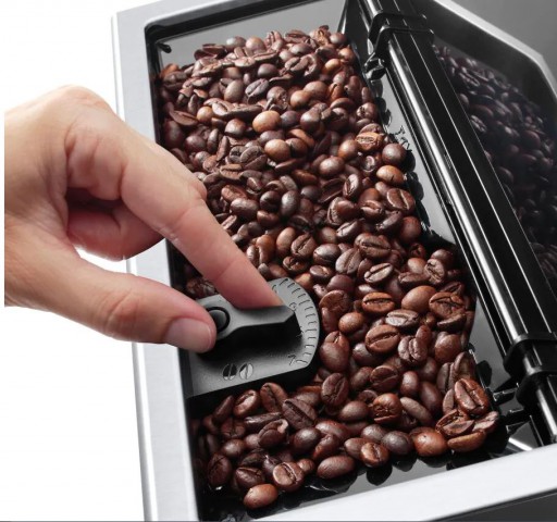 Delonghı Perfecta Delux Tam Otomatik Kahve Makinesi Esam460.80.mb