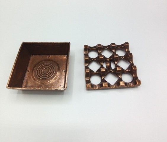 Döküm Kare Kapaklı Küllük