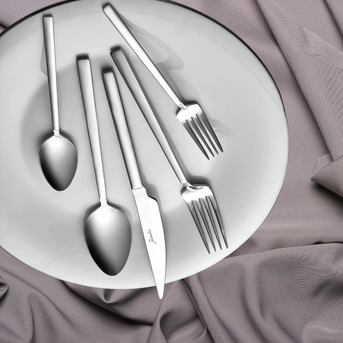 Jumbo 1800 Pasta Bıçak